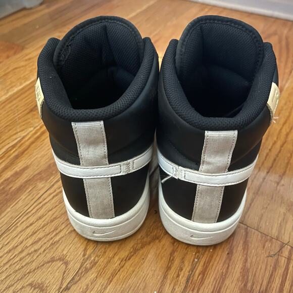 Nike Mens 9 Court Royale 2 Mid Black White Basketball Shoe CQ9179-100 Streetwear main image 7